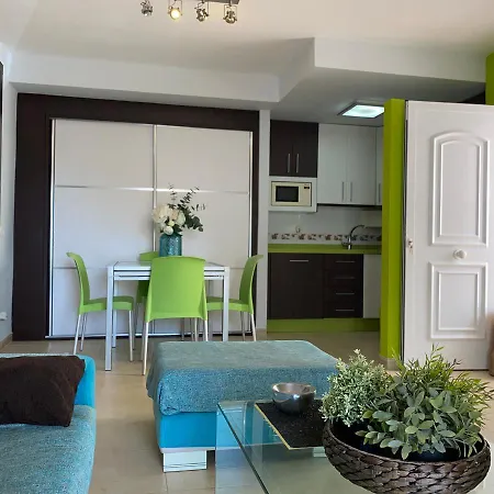 Residencial Oasis Apartment *
