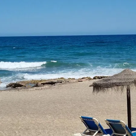Fabuloso Apartamento,1a Linea De Playa A Estrenar. *