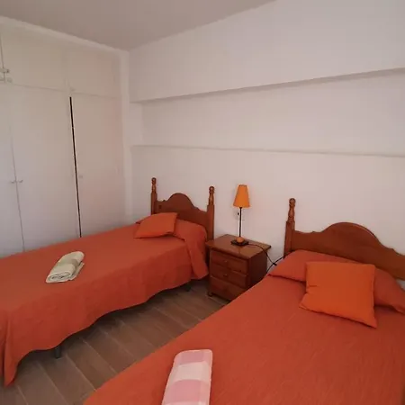 Con Piscina En Playa Apartamento *