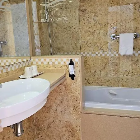 Hotel Punta Del Cantal 4*