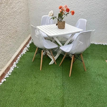 Fabuloso Apartamento,1a Linea De Playa A Estrenar.