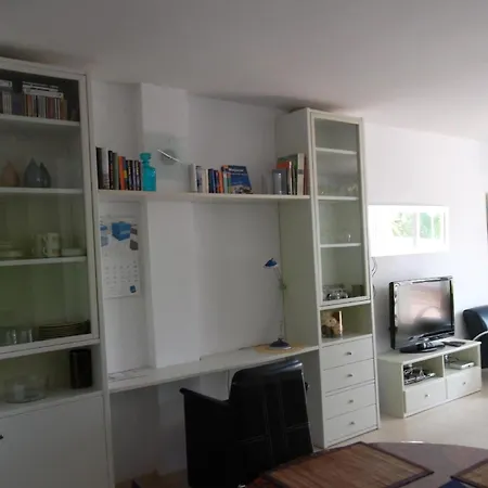 Grosszuegiges Mit Balkon