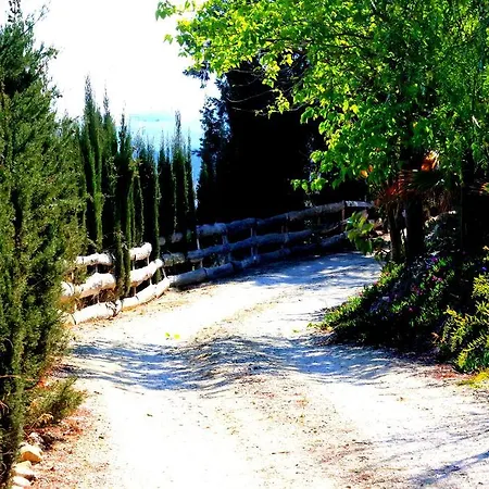 Country house Cortijo De La Media Luna