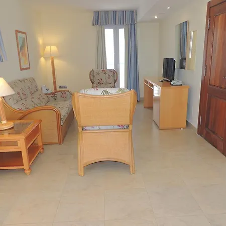 Hotel Punta Del Cantal