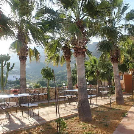 Cortijo De La Media Luna Mojacar