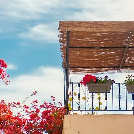 Pueblo - Traditional - The Old Jewish Quarter Holiday home *