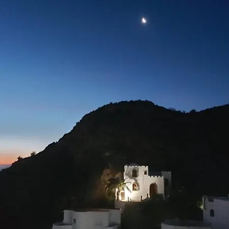 Elysium - A Romantic Escape In Pueblo Mojacar