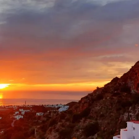 Elysium - A Romantic Escape In Pueblo