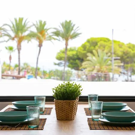 Apartment Precioso Apto. 1ª Linea Del Mar. Piscina, Parking.