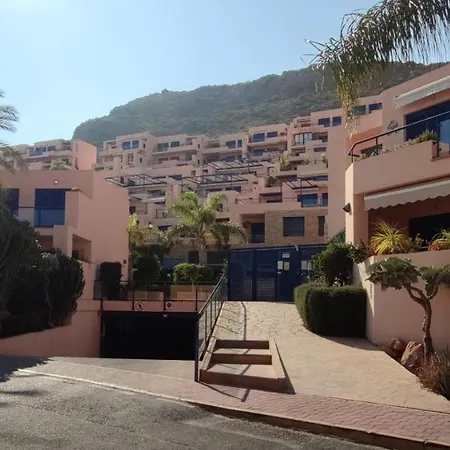 Apartamento Almar - Piscinas Verano E Invierno Apartment *
