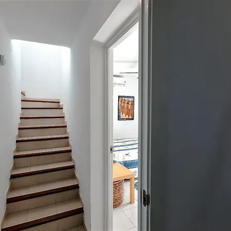House With Terrace, Amazing Views And Private Shared Pool Holiday home *