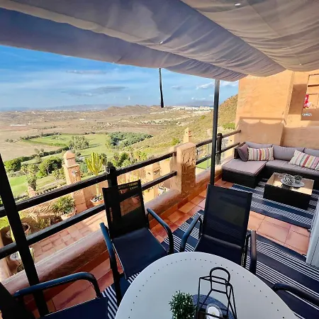 Magnificent Mar'y'golf With Spectacular View! High-speed Internet, Remote Work *