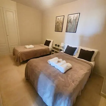 Apartment Magnificent Mar'y'golf With Spectacular View! High-speed Internet, Remote Work