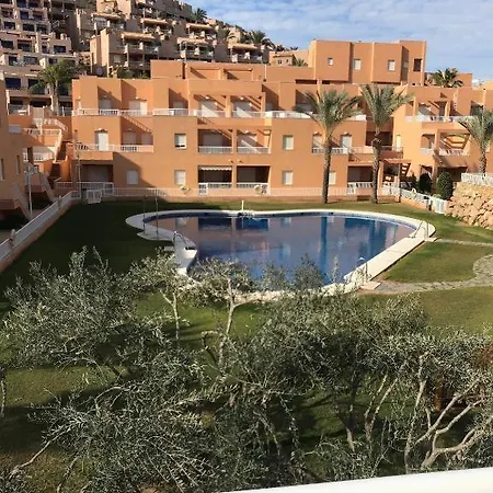 Marine De La Torre Apartamento *