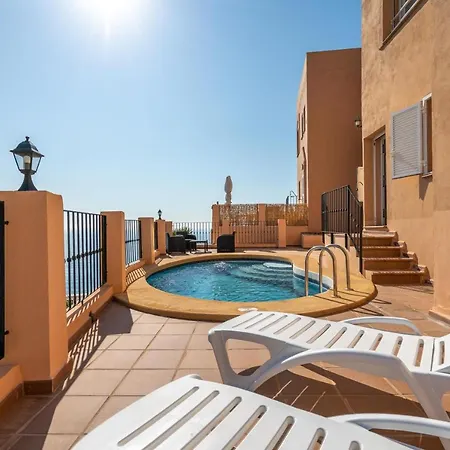 Con Vistas Al Mar Y Piscina