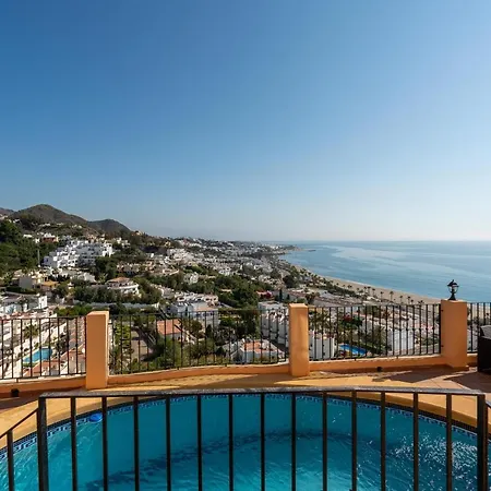 Con Vistas Al Mar Y Piscina *
