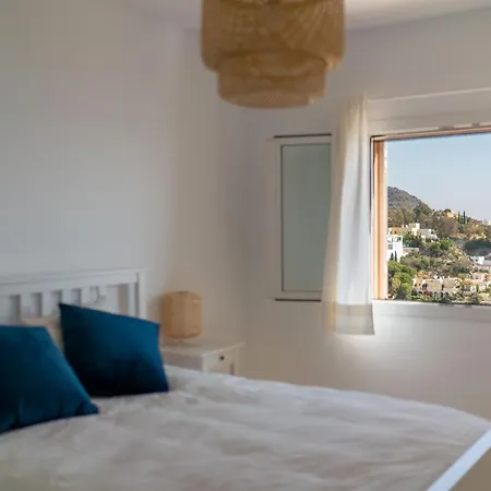 Con Vistas Al Mar Y Piscina Holiday home *