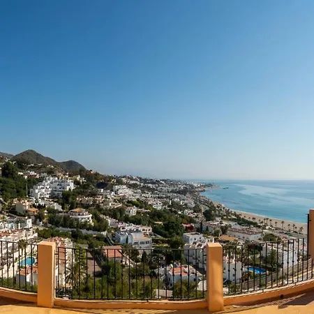 Con Vistas Al Mar Y Piscina Holiday home *