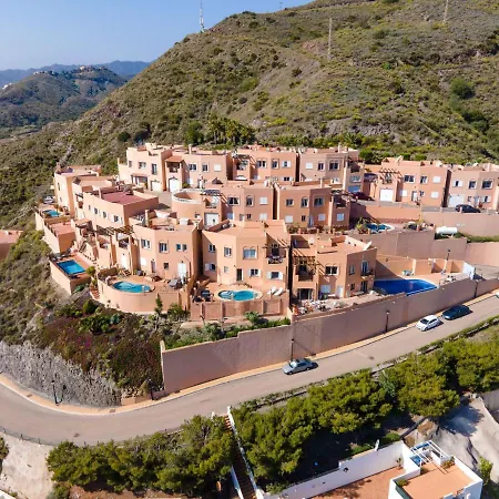 Con Vistas Al Mar Y Piscina Holiday home