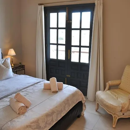 Pensión With Private Pool And Amazing Mountain And Sea Views No Young Groups Allowed