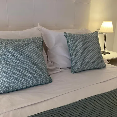 Brisas Apartamento *