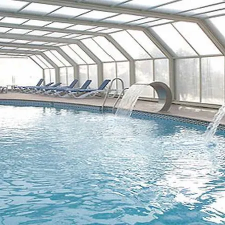 Hotel Oasis Tropical 4*
