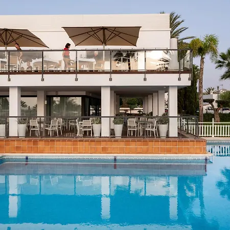 Hotel De 4*