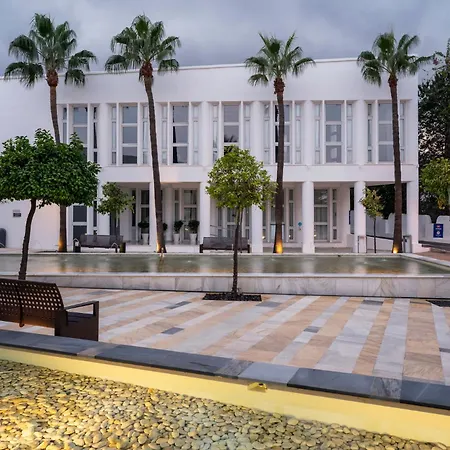 De Hotel 4*