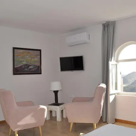 Hotel Boutique Mamabels 2*