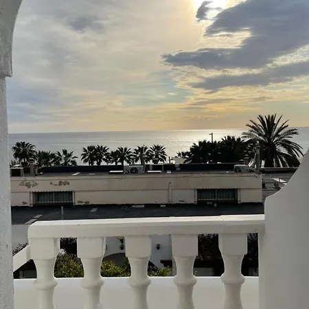 Precioso Apartamento Con Vista Al Mar De 2