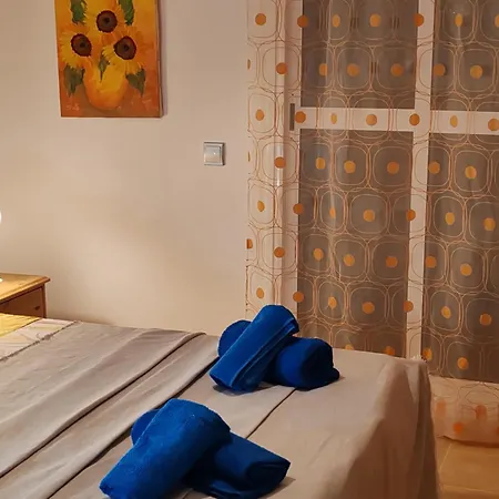 Marina De La Torre - Serenity Apartment