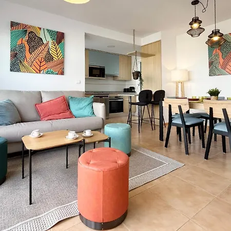 Apartamento Casa Con Piscina, Playa