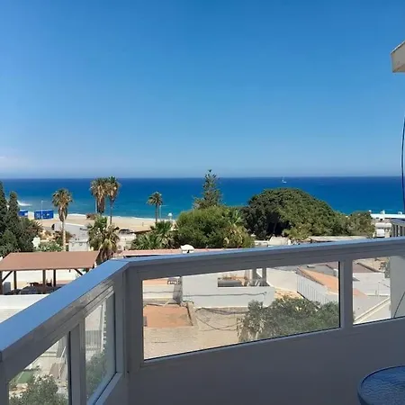Vista Del Mar *