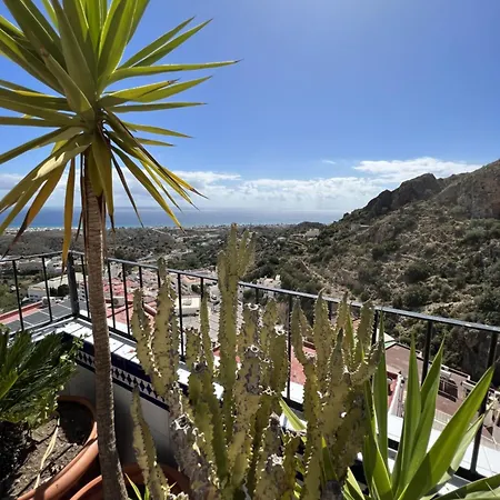 Holiday home El Mirador De *