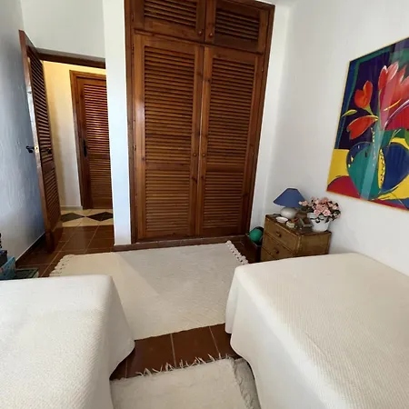 El Mirador De *