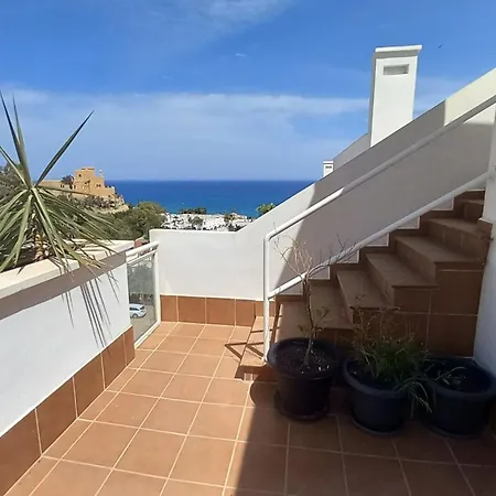 Playa 2 Bed Duplex 5 Mins Walk To The Apartamento Mojácar
