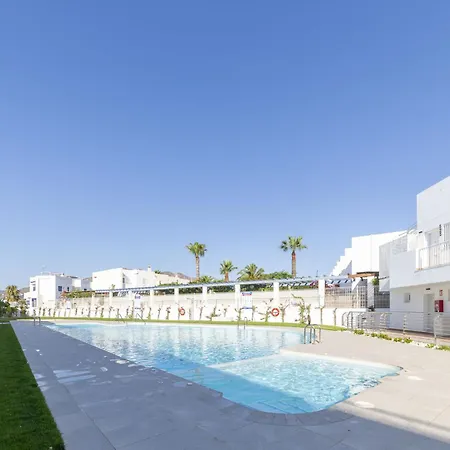 Breeze - Seaview By Interhome *