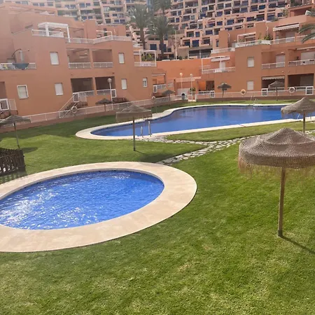 Marina Mar Apartment *