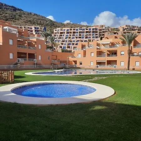 Marine De La Torre Apartamento *