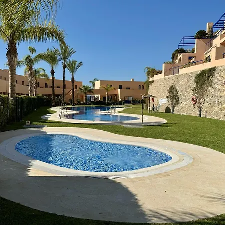 Darwins Luxury * Mojacar