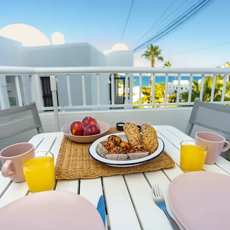 Trendyhomes Neptuno Apartment
