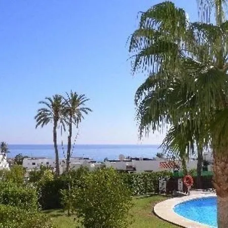 Grosszuegiges Mit Balkon Apartment *