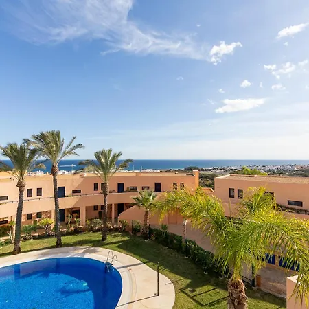 - Big Terrace Apartment