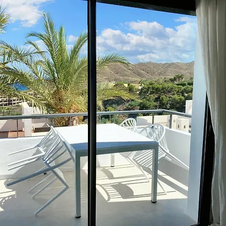 Charming In With Private Parking Сasa de vacaciones