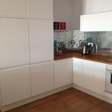 Apartment Victoria Building Calle Puntica - Pueblo Attico - 3 Bedroom - Sleeps 5 - R882 *