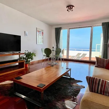 Penthouse - Pueblo - 1 Bedroom - Sleeps 2 - R105 Apartment *