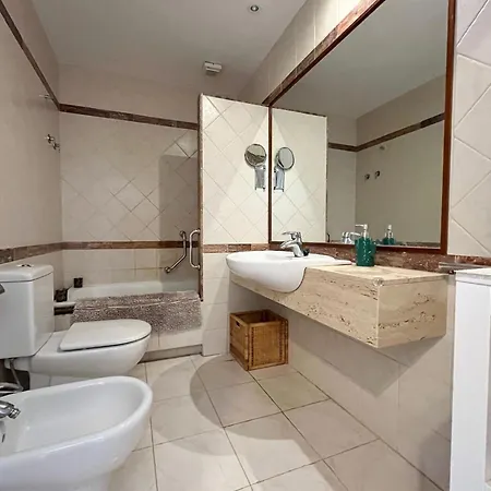 Penthouse - Pueblo - 1 Bedroom - Sleeps 2 - R105