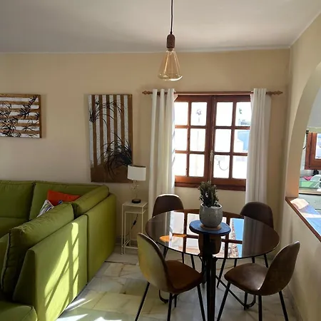 La Mata Penthouse - - 3 Bedroom - Sleeps 6 - R036 Apartment