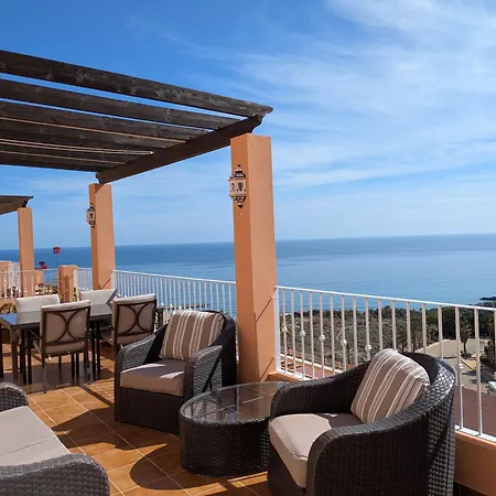 South Facing Apartment, Fantastic Sea Views,terrace, 300m Apartment *