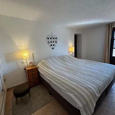 Artevida Andalusia Nudist With Yoga And Massage Bed & Breakfast